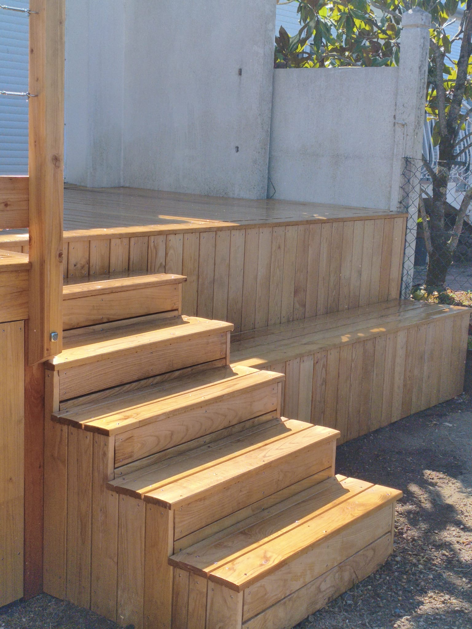banquette-chataignier-terrasse-angers.jpg