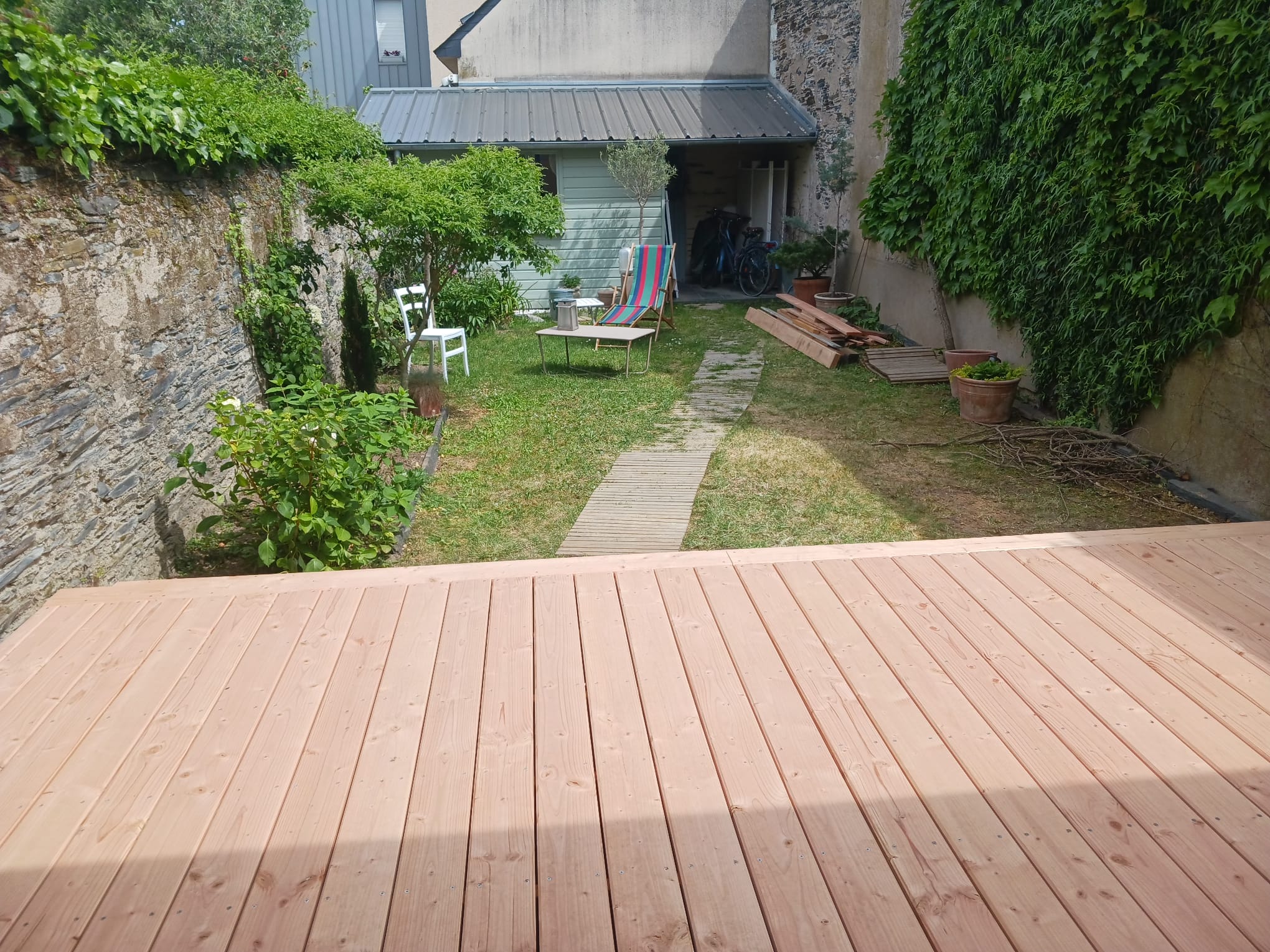 terrasse-douglas-jardin-angers.jpg